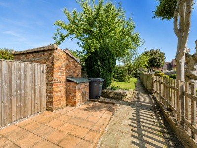 Images for Hawthorn Street, Wilmslow, SK9 EAID:2458577900 BID:e404b33c-5432-4407-98b1-6138fbb79b1b