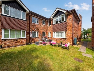 Images for Woodacres Court, Wilmslow, SK9 EAID:2458577900 BID:e404b33c-5432-4407-98b1-6138fbb79b1b