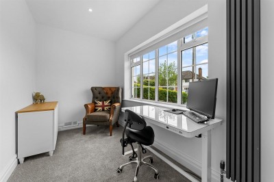 Images for Badger Road, Prestbury, SK10 EAID:2458577900 BID:8a55d7cc-7486-4316-8378-2d408d675aae