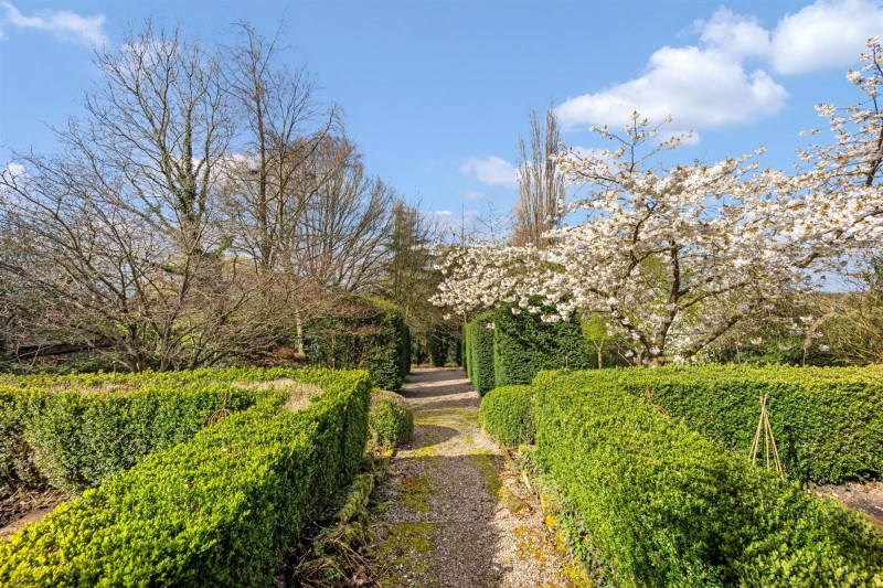 Images for 32 Congleton Road, Alderley Edge, SK9