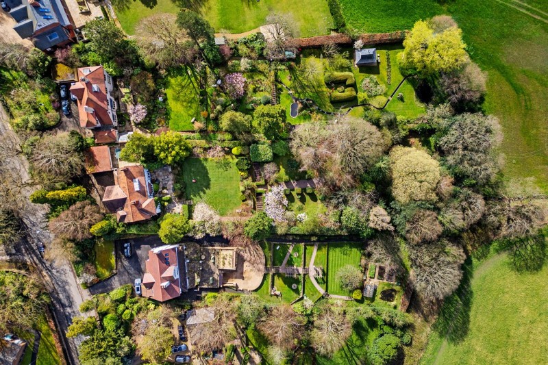 Images for 32 Congleton Road, Alderley Edge, SK9
