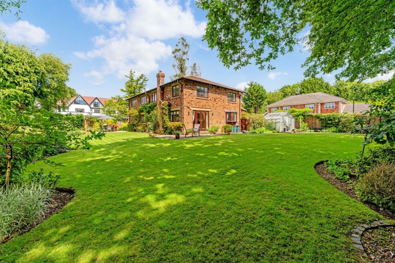 Images for 2 Sherbrook Rise, Wilmslow, SK9