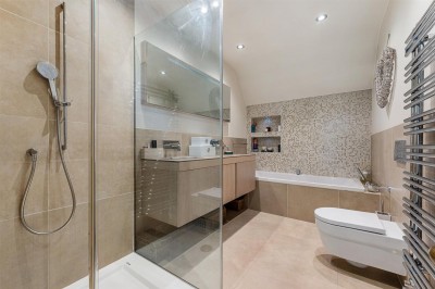 Images for Mottram Road, Alderley Edge, SK9 EAID:2458577900 BID:8a55d7cc-7486-4316-8378-2d408d675aae