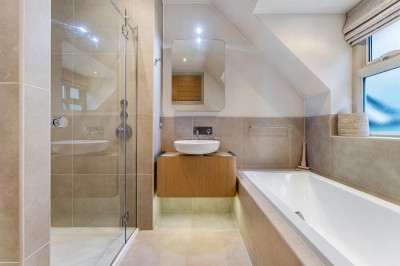 Images for Mottram Road, Alderley Edge, SK9 EAID:2458577900 BID:8a55d7cc-7486-4316-8378-2d408d675aae