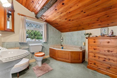 Images for Twemlow Green, Holmes Chapel, CW4 EAID:2458577900 BID:8a55d7cc-7486-4316-8378-2d408d675aae