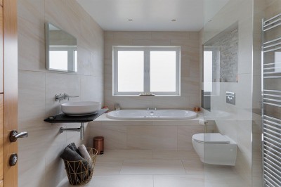 Images for Chelford Road, Alderley Edge, SK9 EAID:2458577900 BID:8a55d7cc-7486-4316-8378-2d408d675aae