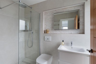 Images for Chelford Road, Alderley Edge, SK9 EAID:2458577900 BID:8a55d7cc-7486-4316-8378-2d408d675aae