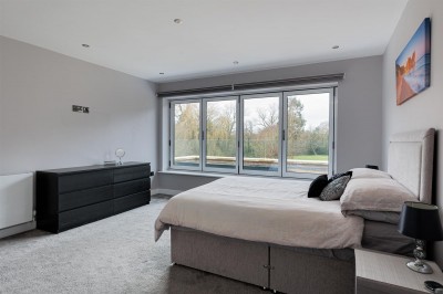 Images for Chelford Road, Alderley Edge, SK9 EAID:2458577900 BID:8a55d7cc-7486-4316-8378-2d408d675aae