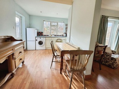 Images for Acacia Avenue, Wilmslow, SK9 EAID:2458577900 BID:e404b33c-5432-4407-98b1-6138fbb79b1b