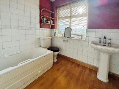 Images for Acacia Avenue, Wilmslow, SK9 EAID:2458577900 BID:e404b33c-5432-4407-98b1-6138fbb79b1b