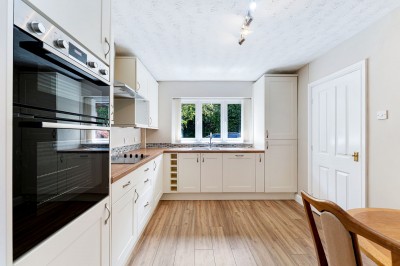 Images for Briarlands Close, Bramhall, SK7 EAID:2458577900 BID:cc3b723c-d9b3-4363-98e9-f3a7b04b7bc7