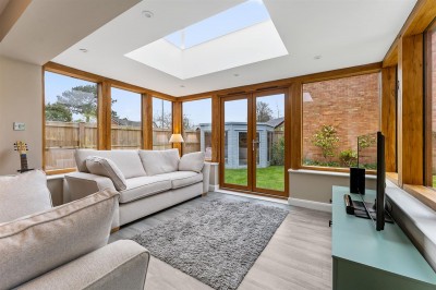 Images for Beechfield Road, Alderley Edge, SK9 EAID:2458577900 BID:8a55d7cc-7486-4316-8378-2d408d675aae