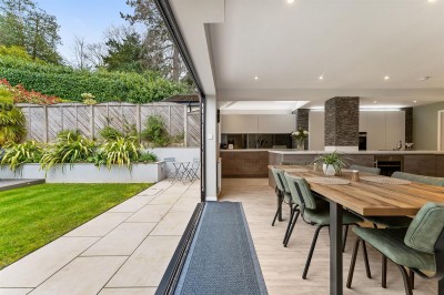 Images for Beechfield Road, Alderley Edge, SK9 EAID:2458577900 BID:8a55d7cc-7486-4316-8378-2d408d675aae