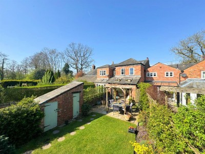 Images for Eccups Lane, Wilmslow, SK9 EAID:2458577900 BID:8a55d7cc-7486-4316-8378-2d408d675aae