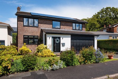 Images for Downesway, Alderley Edge, SK9 EAID:2458577900 BID:8a55d7cc-7486-4316-8378-2d408d675aae