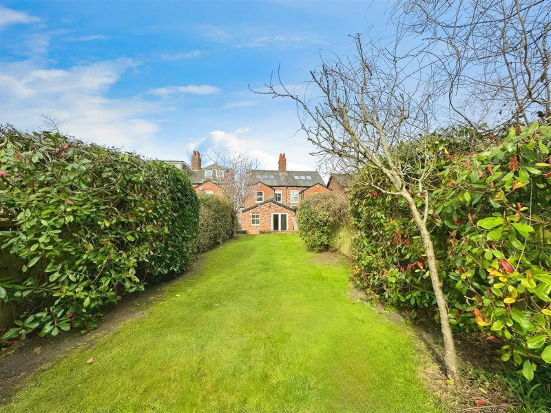 Images for 151 Knutsford Road, Alderley Edge, SK9