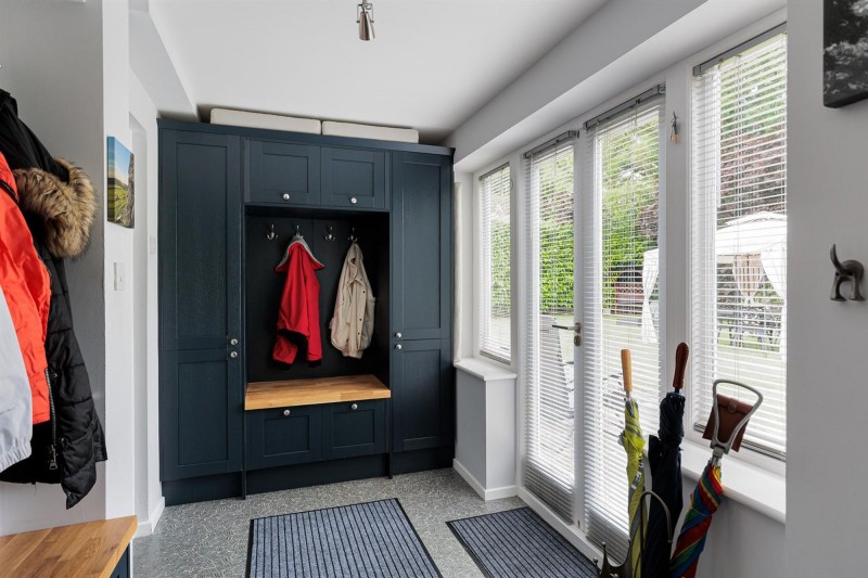 Images for 35 Moss Road, Alderley Edge, SK9