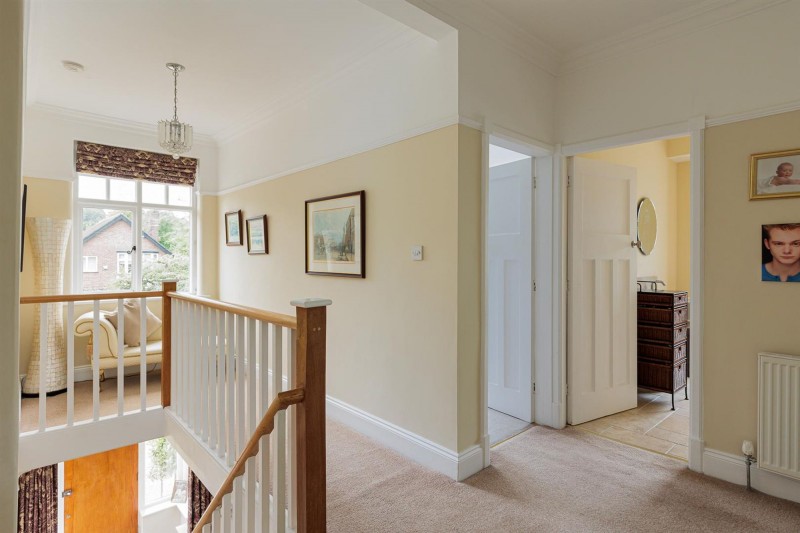 Images for 35 Moss Road, Alderley Edge, SK9
