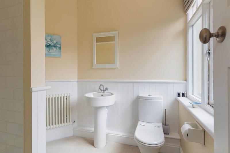 Images for 35 Moss Road, Alderley Edge, SK9