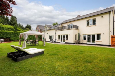 Images for 35 Moss Road, Alderley Edge, SK9 EAID:2458577900 BID:8a55d7cc-7486-4316-8378-2d408d675aae