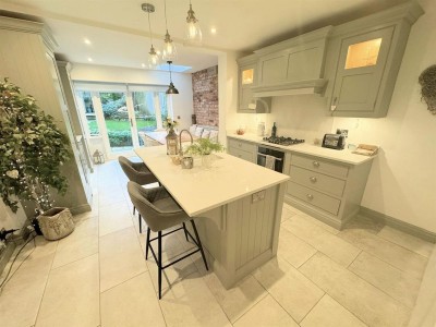 Images for Moss Lane, Alderley Edge, SK9 EAID:2458577900 BID:8a55d7cc-7486-4316-8378-2d408d675aae