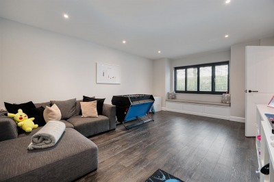 Images for Chelford Road, Alderley Edge, SK9 EAID:2458577900 BID:8a55d7cc-7486-4316-8378-2d408d675aae