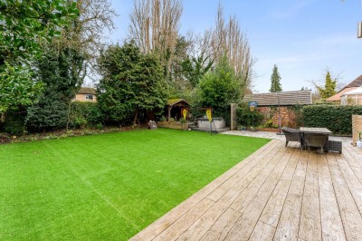 Images for Bramhall Lane South, Bramhall, SK7 EAID:2458577900 BID:cc3b723c-d9b3-4363-98e9-f3a7b04b7bc7