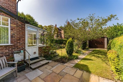 Images for Trafford Road, Alderley Edge, SK9 EAID:2458577900 BID:8a55d7cc-7486-4316-8378-2d408d675aae