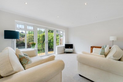 Images for Boston Close, Bramhall, SK7 EAID:2458577900 BID:cc3b723c-d9b3-4363-98e9-f3a7b04b7bc7