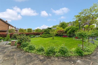 Images for 16 Meadow Drive, Prestbury, SK10 EAID:2458577900 BID:8a55d7cc-7486-4316-8378-2d408d675aae