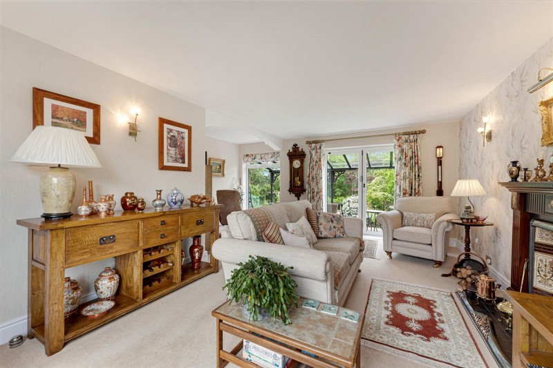 Images for 16 Meadow Drive, Prestbury, SK10