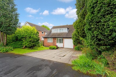 Images for Sandiway, Bramhall, SK7 EAID:2458577900 BID:cc3b723c-d9b3-4363-98e9-f3a7b04b7bc7
