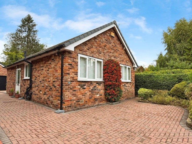 Images for Ripley Avenue, Cheadle Hulme, SK8
