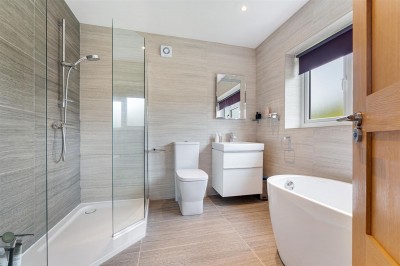 Images for Manor Close, Wilmslow, SK9 EAID:2458577900 BID:8a55d7cc-7486-4316-8378-2d408d675aae