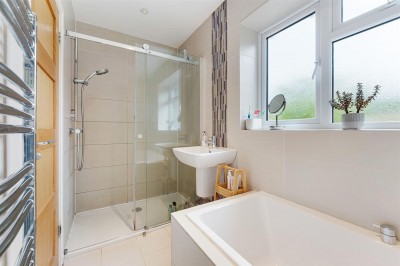 Images for Manor Close, Wilmslow, SK9 EAID:2458577900 BID:8a55d7cc-7486-4316-8378-2d408d675aae