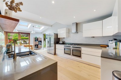 Images for Manor Close, Wilmslow, SK9 EAID:2458577900 BID:8a55d7cc-7486-4316-8378-2d408d675aae