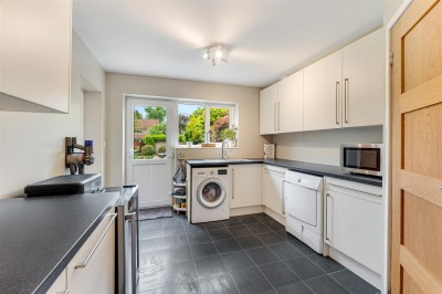Images for Manor Close, Wilmslow, SK9 EAID:2458577900 BID:8a55d7cc-7486-4316-8378-2d408d675aae