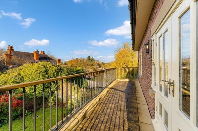 Images for Horseshoe Lane, Alderley Edge, SK9 EAID:2458577900 BID:8a55d7cc-7486-4316-8378-2d408d675aae
