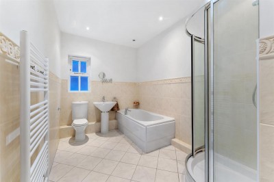 Images for Horseshoe Lane, Alderley Edge, SK9 EAID:2458577900 BID:8a55d7cc-7486-4316-8378-2d408d675aae