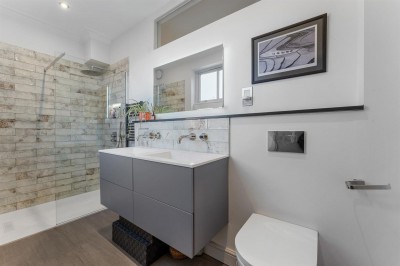Images for Trafford Road, Alderley Edge, SK9 EAID:2458577900 BID:8a55d7cc-7486-4316-8378-2d408d675aae