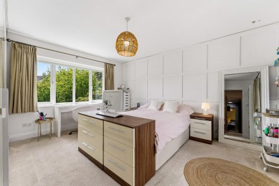 Images for Deneway, Bramhall, SK7 EAID:2458577900 BID:cc3b723c-d9b3-4363-98e9-f3a7b04b7bc7