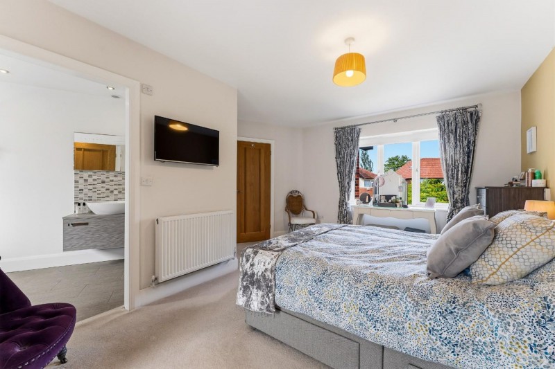 Images for Deneway, Bramhall, SK7