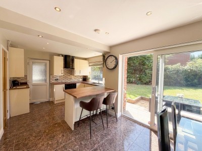Images for Newlands Drive, Wilmslow, SK9 EAID:2458577900 BID:e404b33c-5432-4407-98b1-6138fbb79b1b