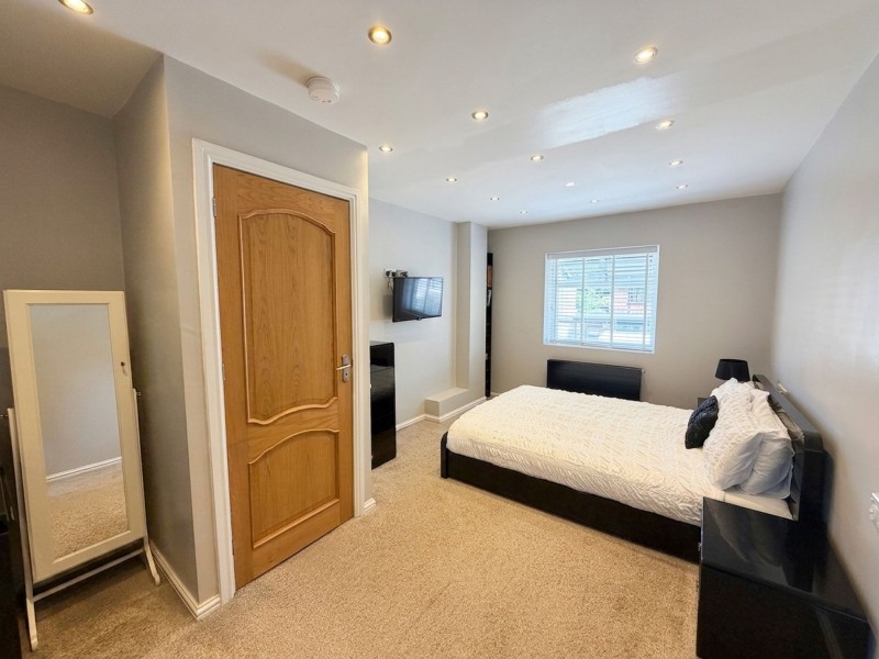 Images for Newlands Drive, Wilmslow, SK9