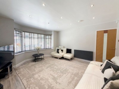 Images for Newlands Drive, Wilmslow, SK9 EAID:2458577900 BID:e404b33c-5432-4407-98b1-6138fbb79b1b