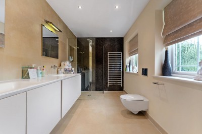Images for Bramhall Park Road, Bramhall, SK7 EAID:2458577900 BID:cc3b723c-d9b3-4363-98e9-f3a7b04b7bc7