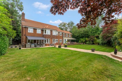 Images for Bramhall Park Road, Bramhall, SK7 EAID:2458577900 BID:cc3b723c-d9b3-4363-98e9-f3a7b04b7bc7