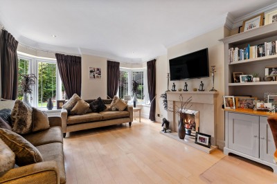 Images for Bramhall Park Road, Bramhall, SK7 EAID:2458577900 BID:cc3b723c-d9b3-4363-98e9-f3a7b04b7bc7