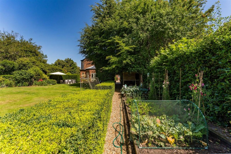 Images for 89 Knutsford Road, Alderley Edge, SK9