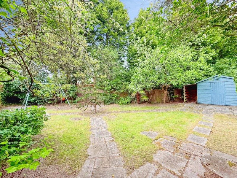 Images for South Parade, Bramhall, SK7